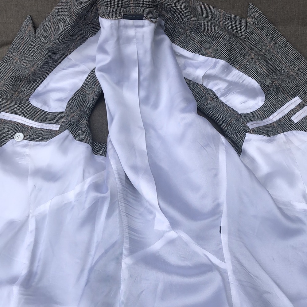 ALEXANDER MCQUEEN Sleeveless Blazer - Picture 14 of 15